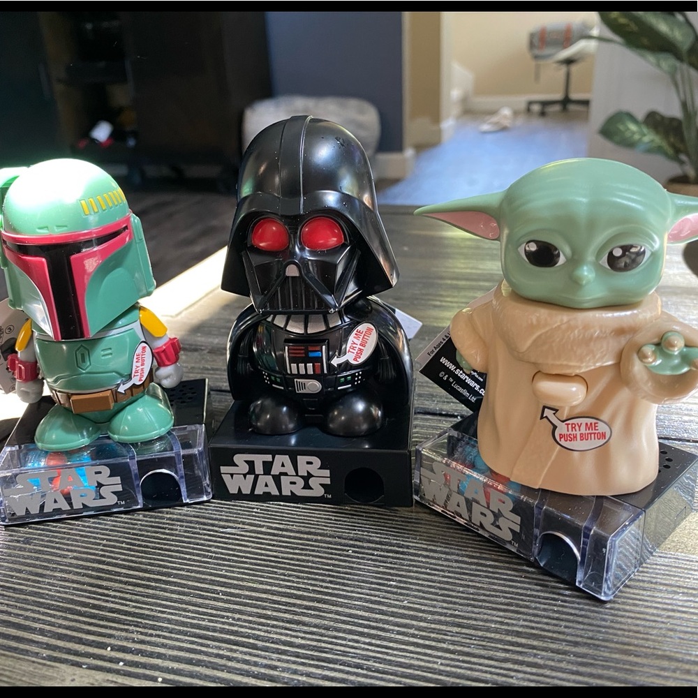 Star Wars collectable Mandalorian Darth Vader